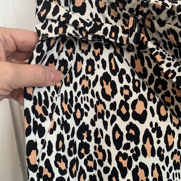 Love Scarlett Tie Waist Cheetah Print Pants - Picture 4 of 5